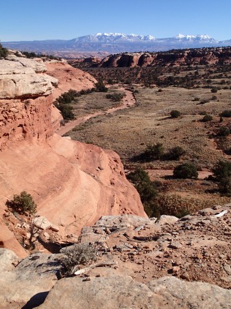 canyon country, trail runs on the edge